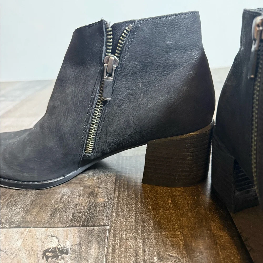 Eileen Fisher Black Leather Ankle Boots‎ Minimalist Capsule Wardrobe Luxury 8.5